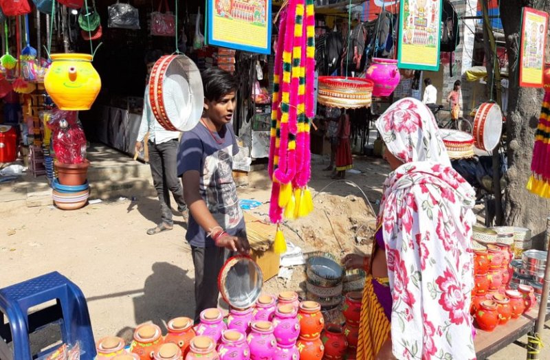 karva chauth will be celebrated on 17 oct