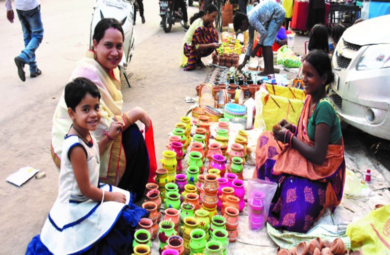 करवाचौथ: इस बार विशेष संयोग, सुहागिनों के व्रत रखने पर परम सौभाग्य की होगी प्राप्ति