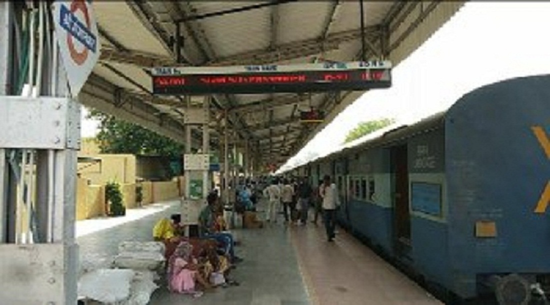 जल्द लग सकते हैं छह रेलवे स्टेशनों पर सीसीटीवी कैमरे, आरपीएफ रखेगी कैमरों से निगरानी