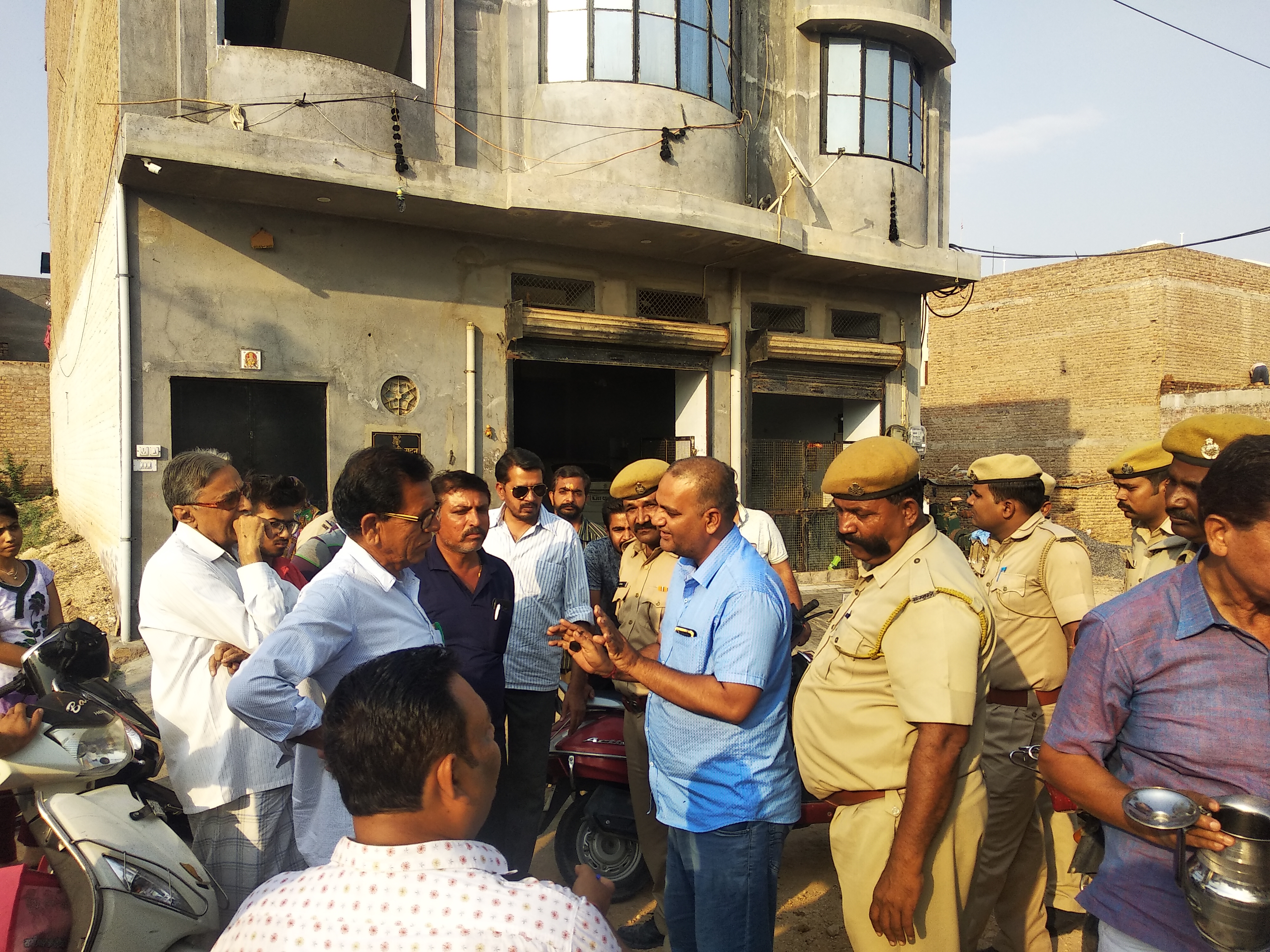 bikaner nagar nigam building seal action