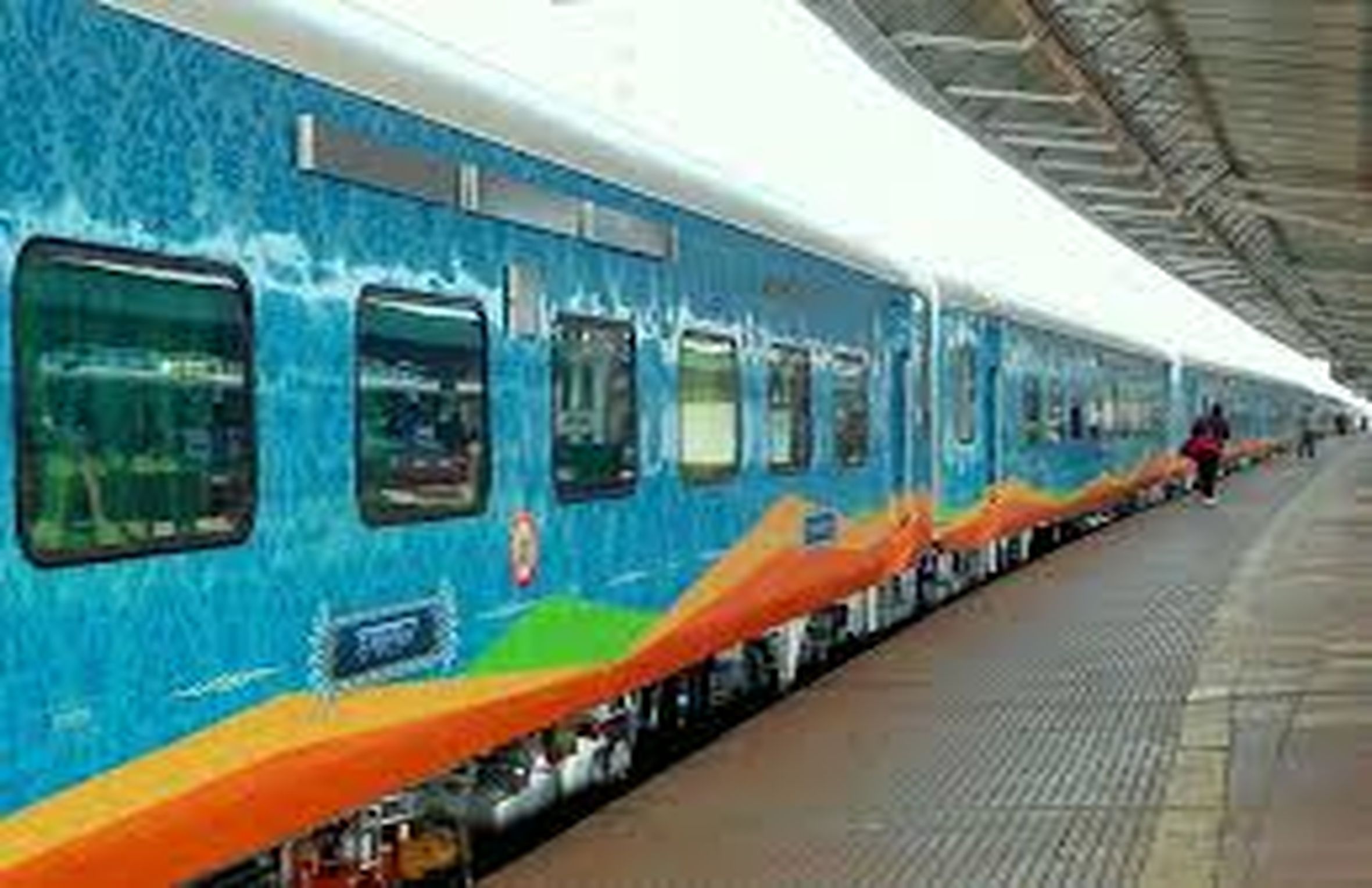 पश्चिम रेलवे ने यूपी और बिहार के लिए चलाई हॉलि-डे स्पेशल ट्रेनें