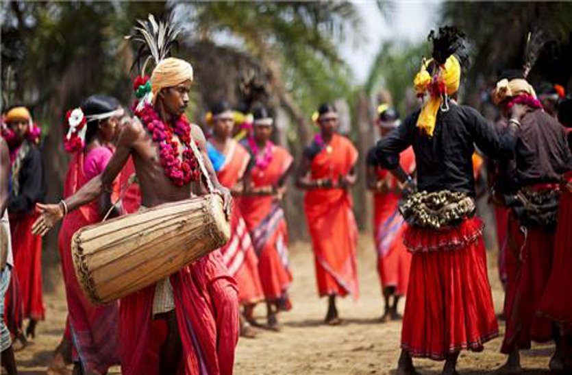 छत्तीसगढ़ में ऐतिहासिक होगा राष्ट्रीय आदिवासी नृत्य महोत्सव, भेजे जा रहे निमंत्रणपत्र