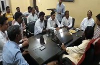 सफाई कर्मचारियों की सोलह दिन से जारी हड़ताल एसडीएम के आश्वासन के बाद समाप्त