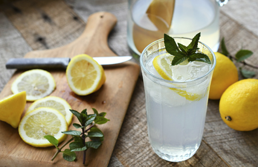 Detox Drinks: Lemon Made Detox Drink keeps you Energetic
