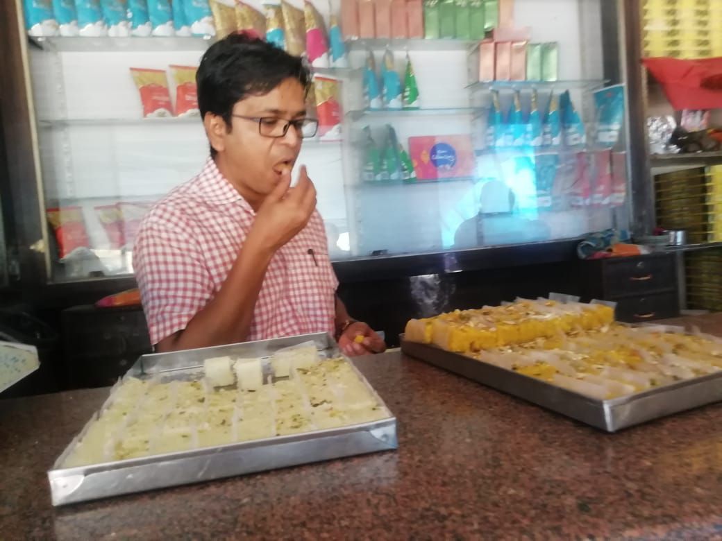 दीपावली से पहले खाद्य विभाग की छापामार कार्यवाही, बाजारों में मचा हड़कंप