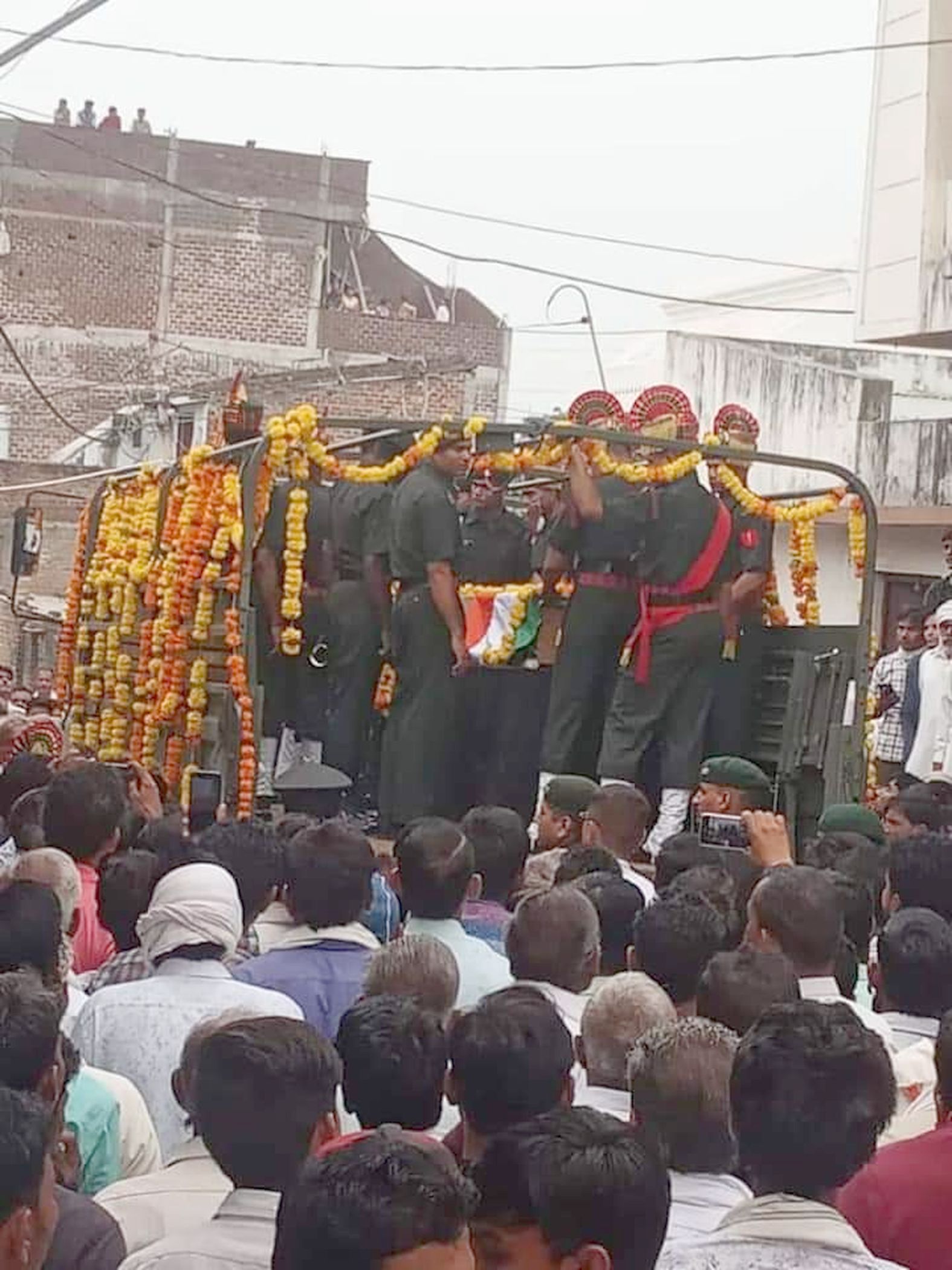 Martyr soldier Rajendra's funeral in badwa