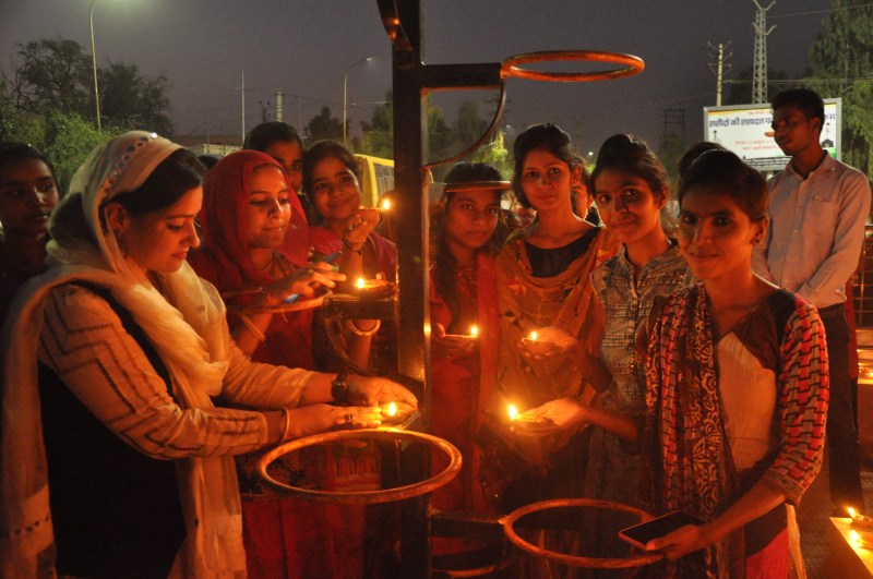 Salute martyrdom of martyrs