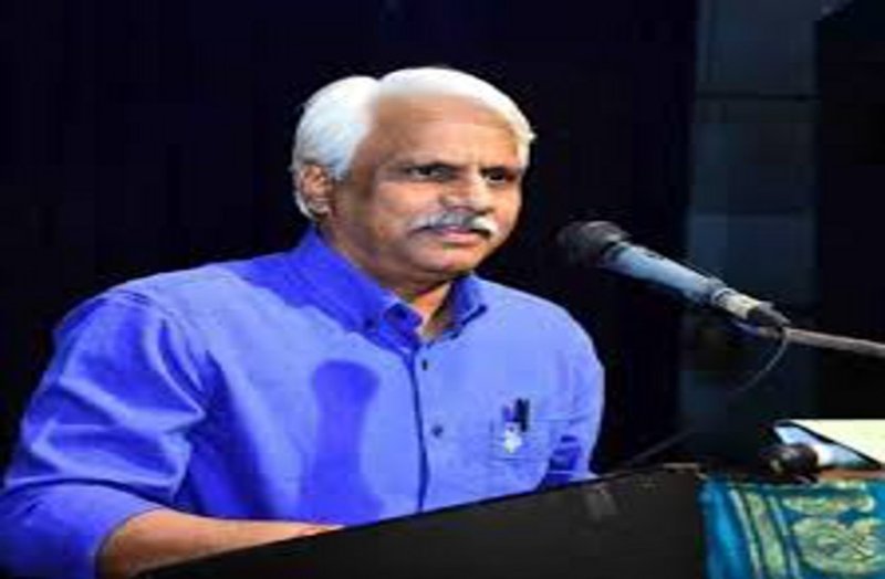 भारतीय संविधान के बारे में राष्ट्रवादी प्रवक्ता पुष्पेंद्र का बड़ा खुलासा, संविधान समिति ने बदल दी है मूल कॉपी, आजादी की तारीख भी गलत