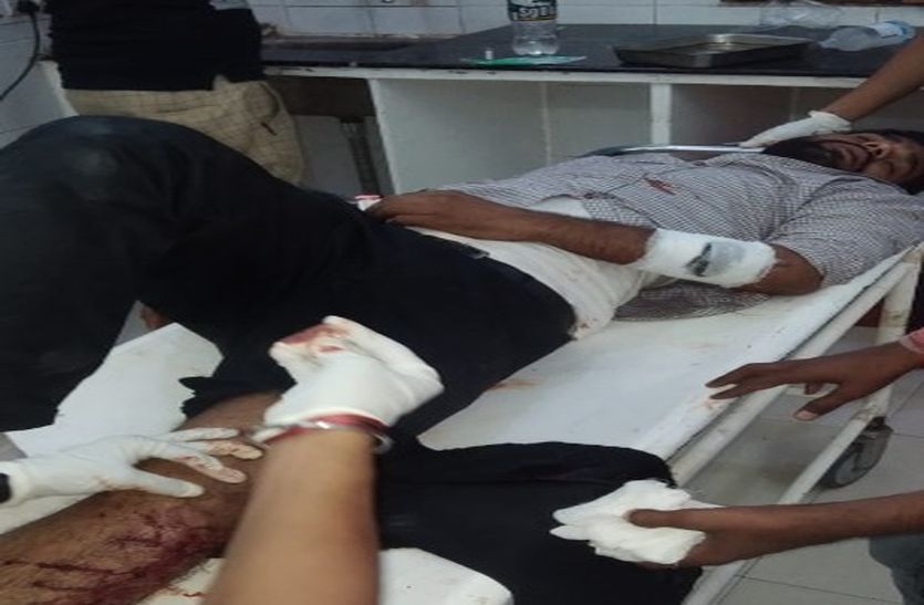 पूर्व छात्रसंघ अध्यक्ष राजेन्द्रसिंह पर हमला, अस्पताल में भर्ती
