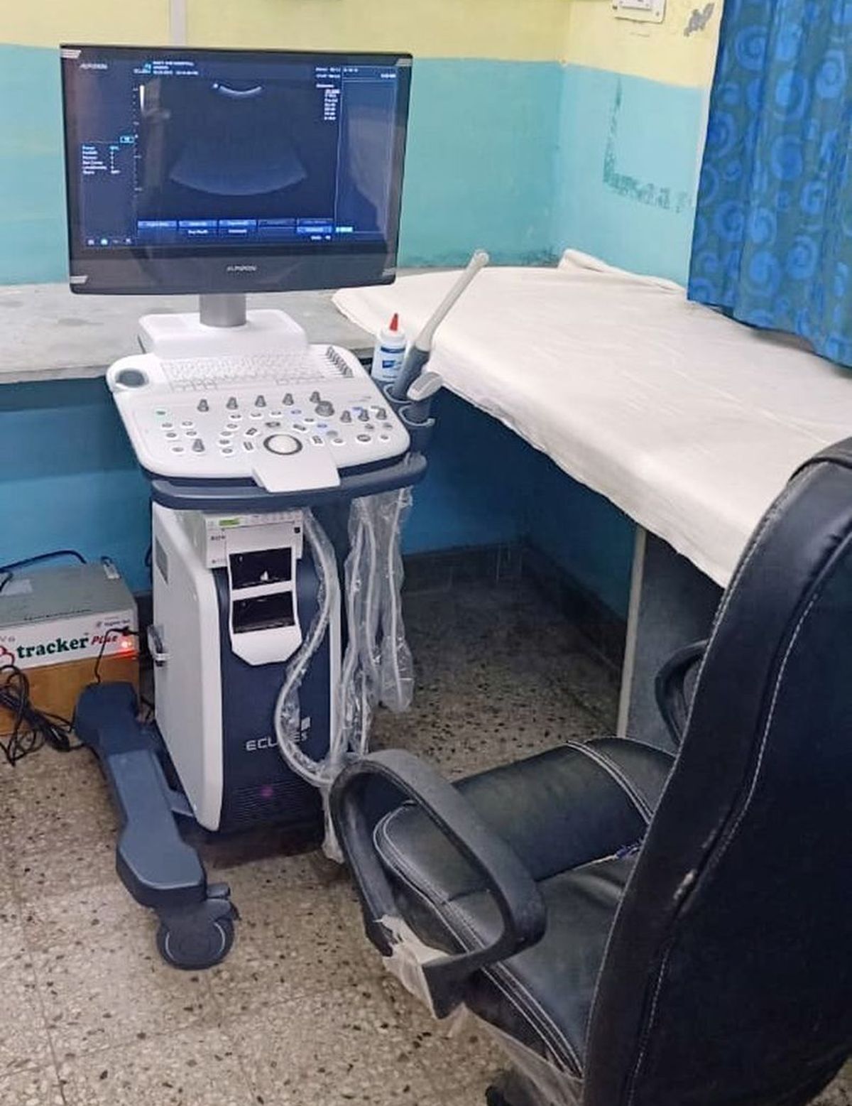 झाड़ोल सीएचसी को 40 साल बाद मिली सोनोग्राफी मशीन