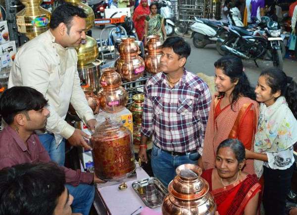 धनत्रयोदशी पर 300 करोड़ का कारोबार