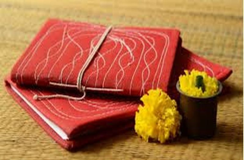 Diwali 2019 : दीवाली पर अभी भी बरकरार है पारंपरिक बहीखातों का चलन