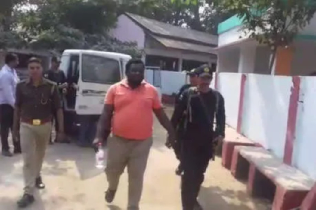 बैंक सर्वर हैक करके खाते से साफ करते थे करोड़ों रुपये, यूपी ATS ने पकड़े तीन नाइजीरियन