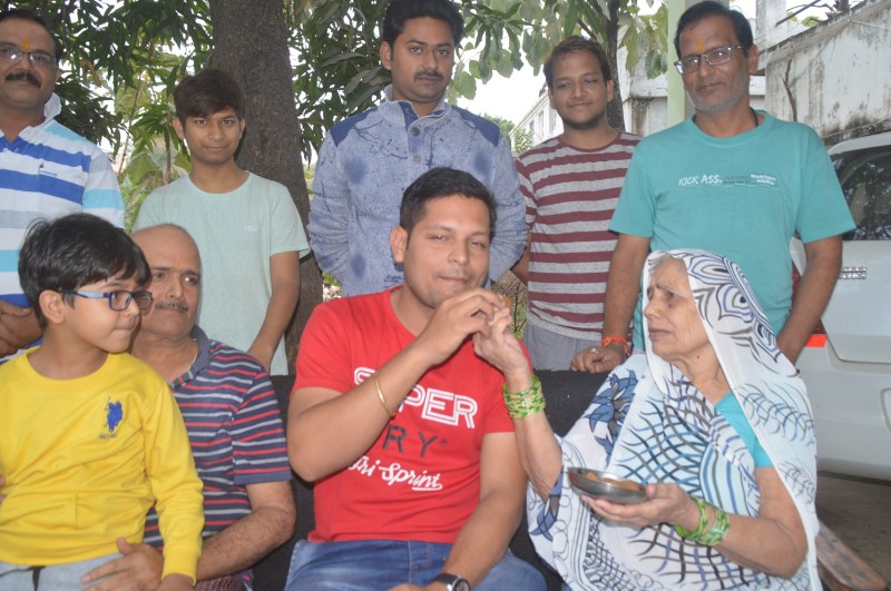 Farmer's son Satyadeep selected in IES exam, know how to prepare