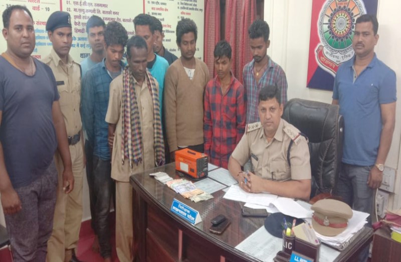 72 घंटे में पुलिस ने 118 फड़ पर मारे छापे, 490 जुआरियों को पुलिस ने पकड़ा