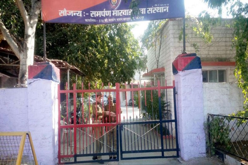 man arrested for beating wife and children after drinking alcohol