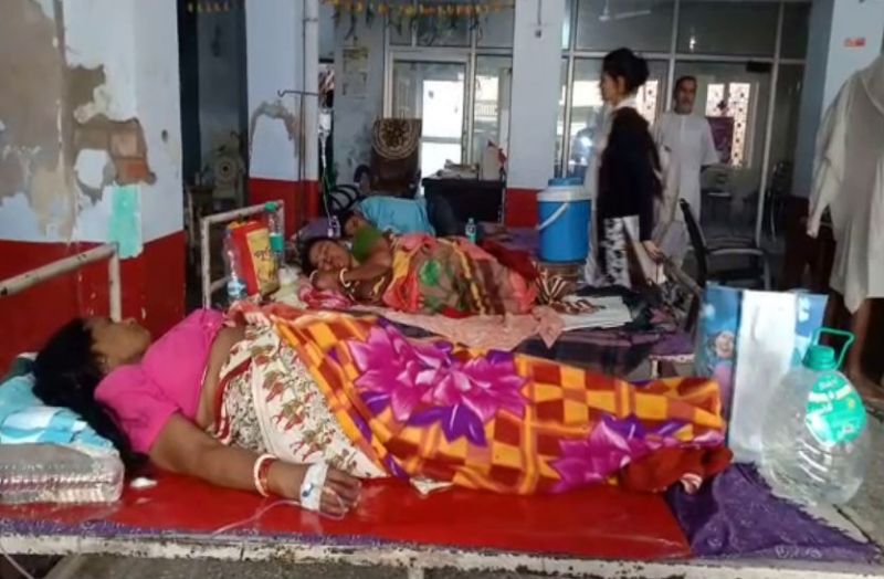 राधाकुंड में सेवा करने वाले श्रद्धालुओं के बीमार होने पर जागा प्रशासन