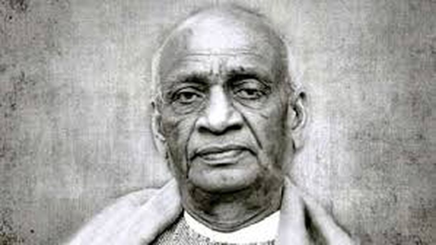 दो राहे पर देश का 'भविष्य, कैसा गुरु- कौन है शिष्य