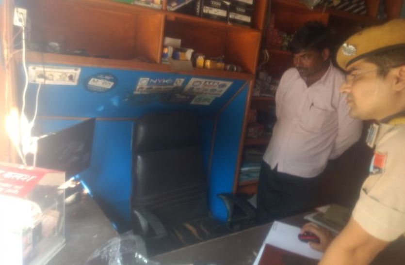 स्कूटी सवार लुटेरों ने पूर्व सैनिक को लूटा