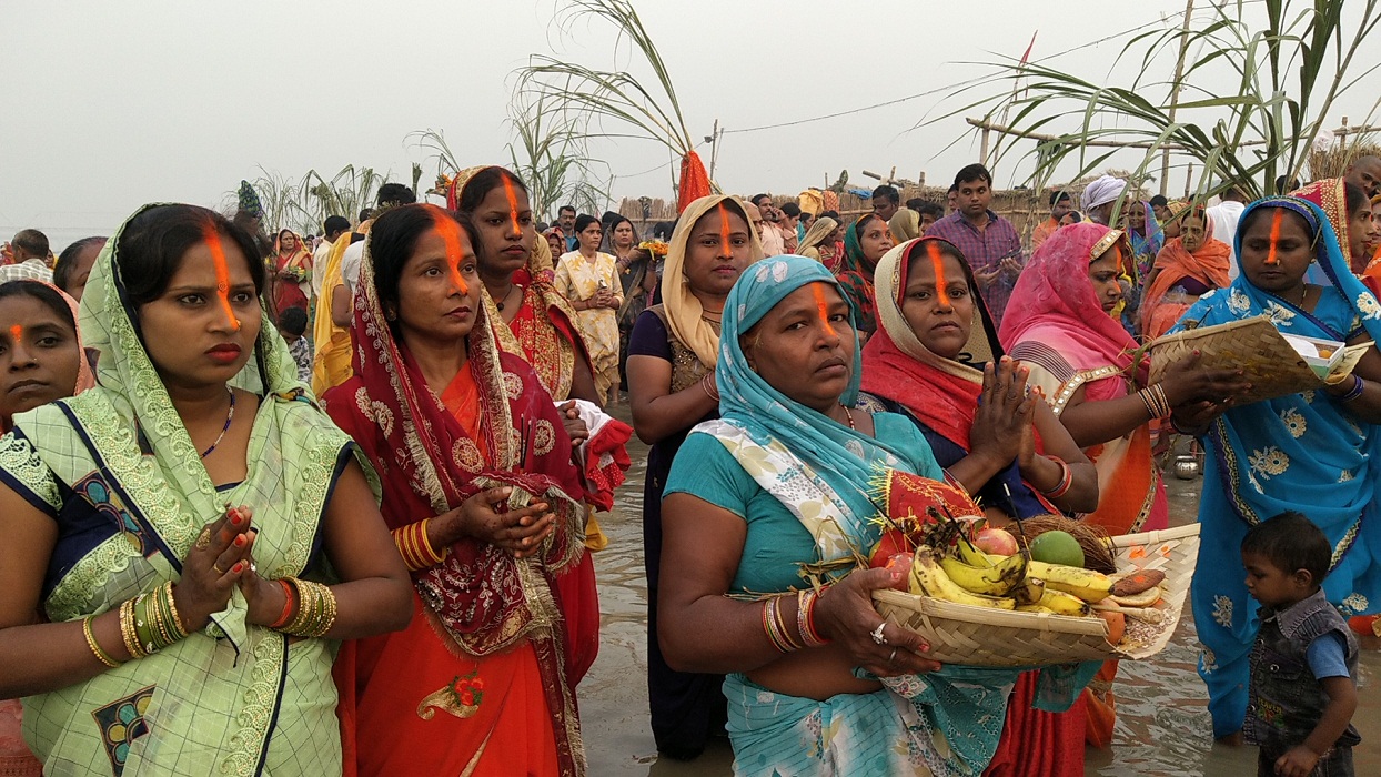 छठोंत्सव पर राम नगरी में दिखा आस्था का सैलाब