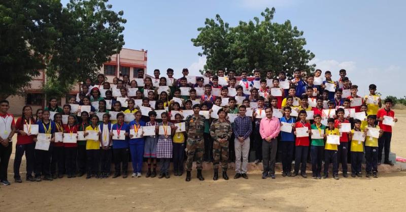 Participate in student sports