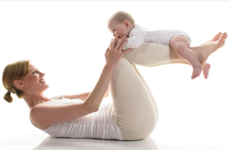 डिलीवरी के बाद अपनी और बच्चे की सेहत का एेसे रखें ध्यान