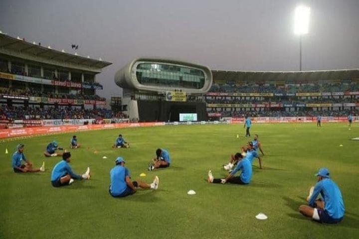 ind_vs_ban.jpeg