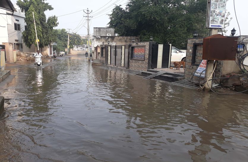 पुष्कर सरोवर की आस्था पर ‘आघात’