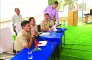 पुलिस ने नीलाम किए कंडम वाहन