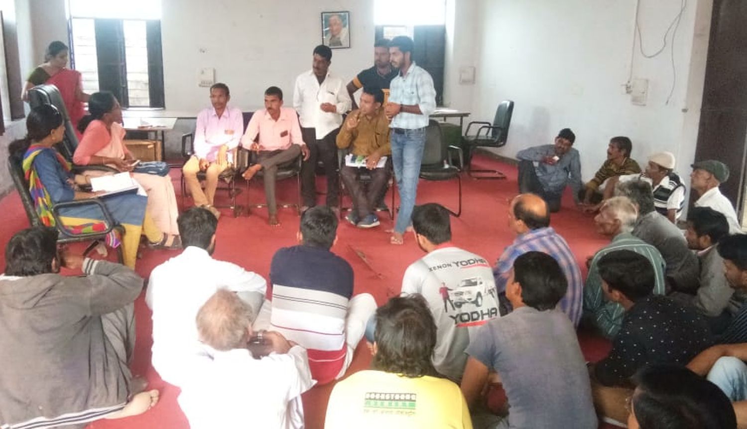 इनकों नहीं मिली मूलभूत समस्याएं, इस बैठक में 'आग बबूला हुए ग्रामीण