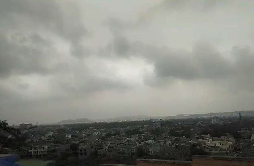 गुजरात से नहीं टकराएगा 'महा', दो दिन बारिश की चेतावनी