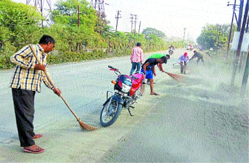 Negligence Work not planned and made road construction work