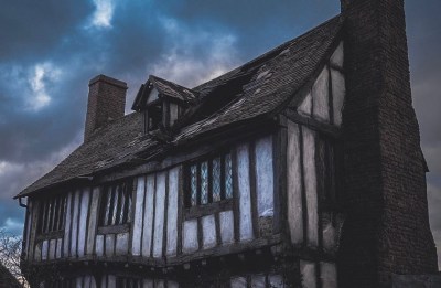 childhood_home_of_harry_potter.jpg