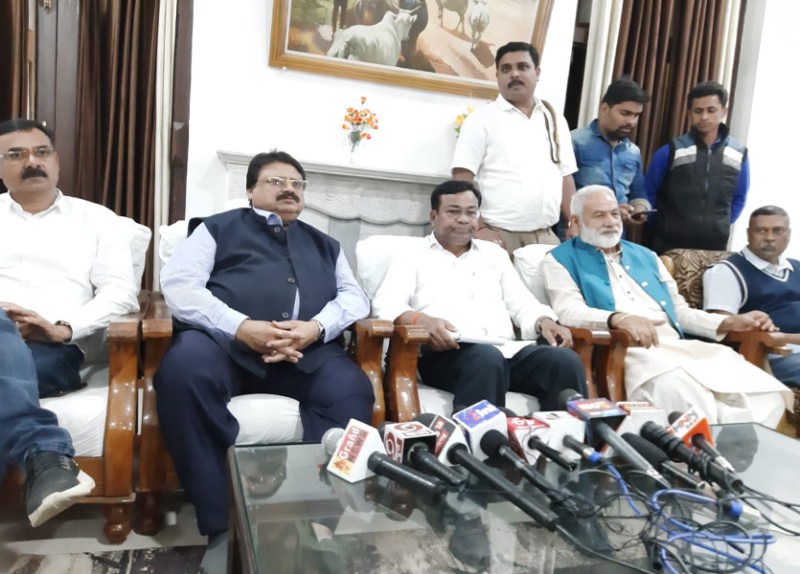 कांग्रेस के राष्ट्रीय सचिव ने दी चेतावनी, कहा- केंद्र सरकार चावल नहीं लेगी तो उनके सांसद-मंत्रियों को छत्तीसगढ़ में नहीं करने देंगे प्रवेश