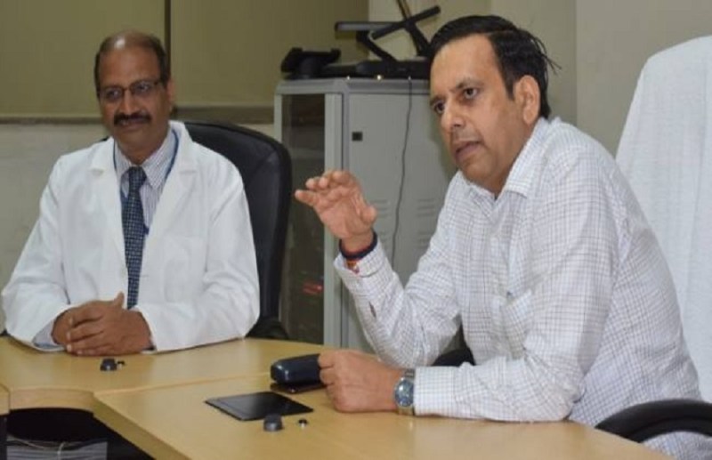Principal Secretary Dr Rajneesh Dubey visited Super Specialty Hospital