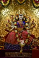 चरण दर्शन के लिए उमड़े