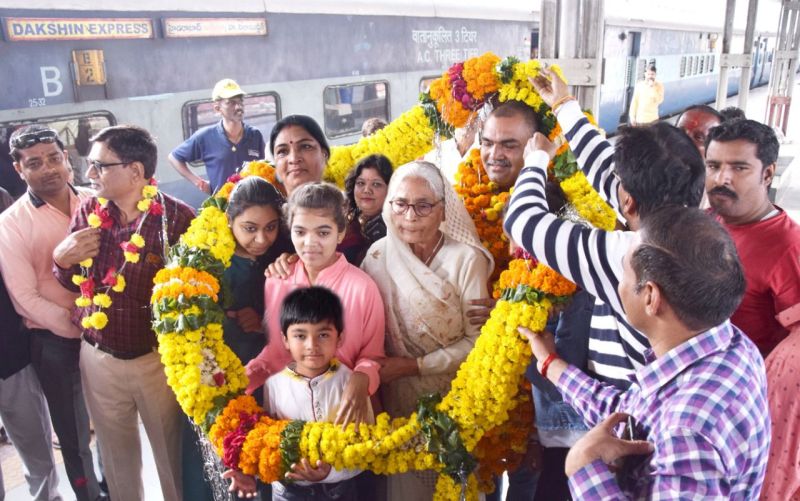 दिल्ली से लौटने पर विश्व रिकॉर्ड बनाने वाले पचौरी का स्वागत