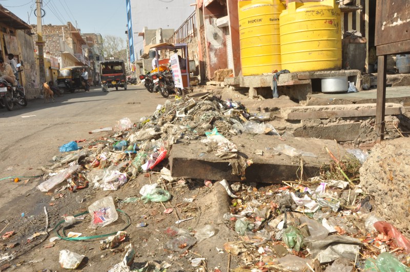 Five years have passed in hope, Not solve problems