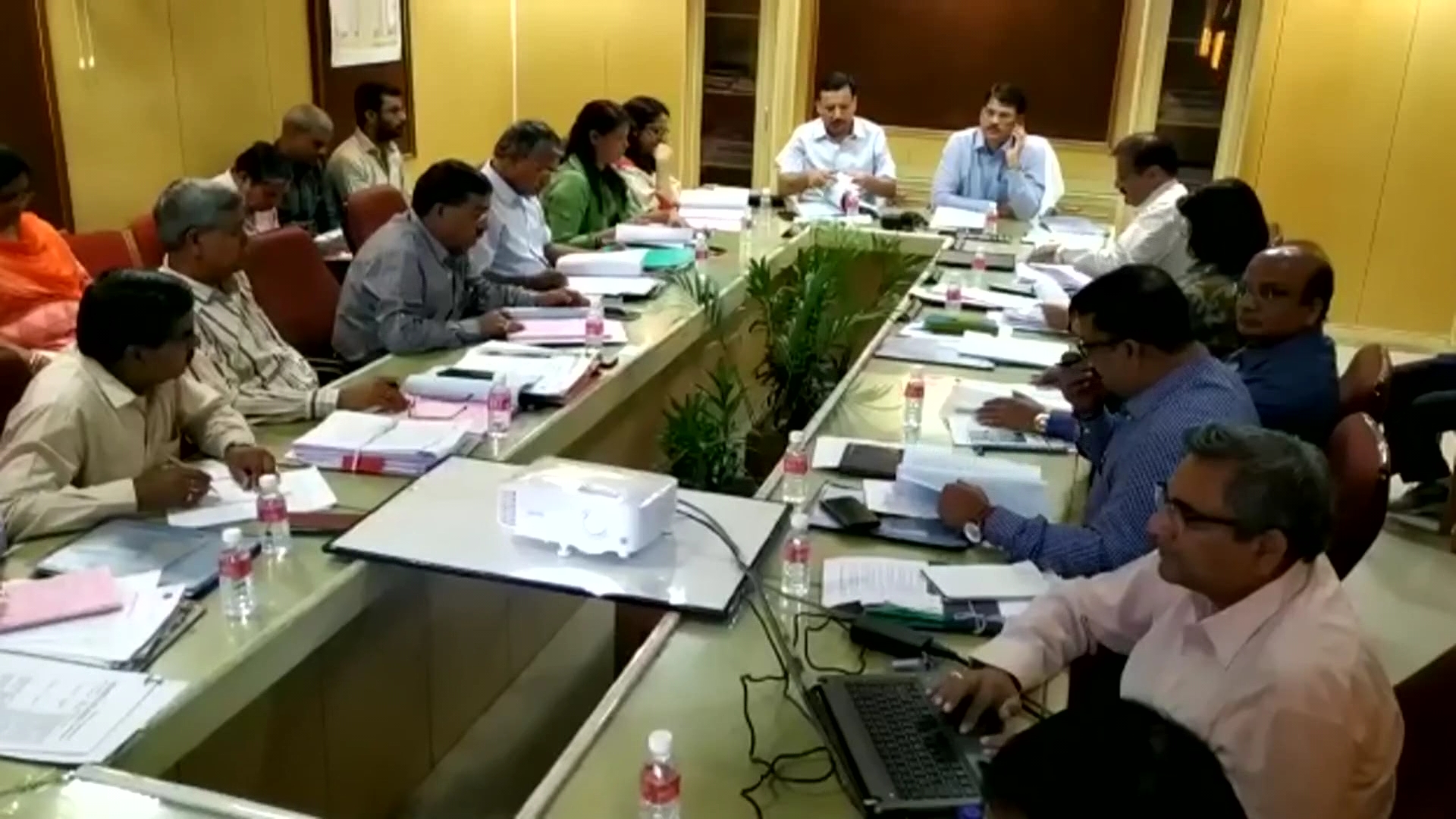 राजस्थान आवासन मंडल की बोर्ड बैठक में लिए कई बड़े फैसले