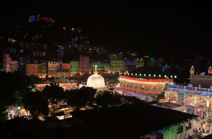 Ayodhya verdict :अयोध्या पर सुप्रीम फैसले पर दरगाह की सडक़ पर उतरे एसपी कुंवर राष्ट्रदीप