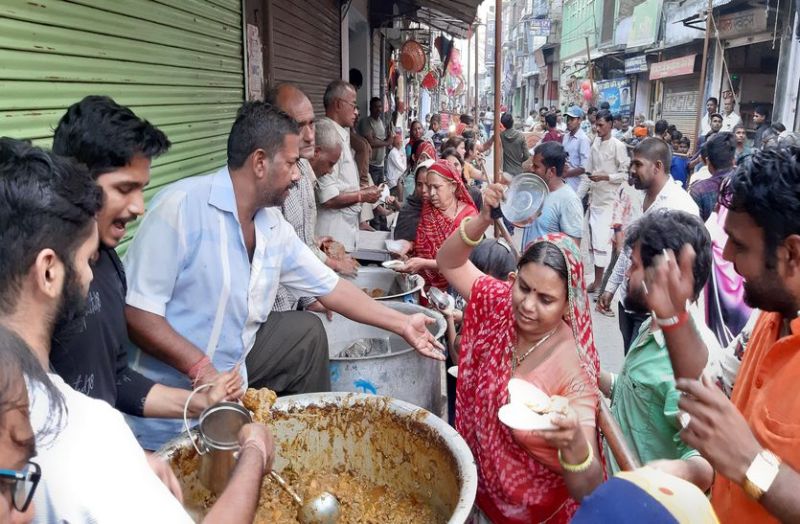 यहां गजाजन को चढ़ता है साढे़ पांच हजार किलो का अन्नकूट