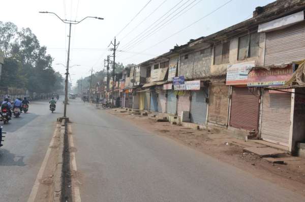 राम मंदिर का फैसला आने के बाद सतना शहर में सड़क पर उतरे कलेक्टर-एसपी, देखें तस्वीरों में