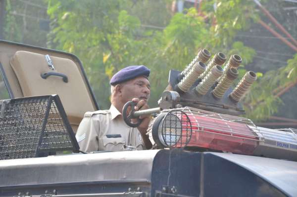राम मंदिर का फैसला आने के बाद सतना शहर में सड़क पर उतरे कलेक्टर-एसपी, देखें तस्वीरों में