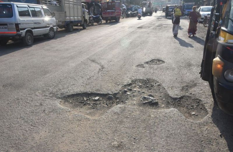 damage road in ratlam