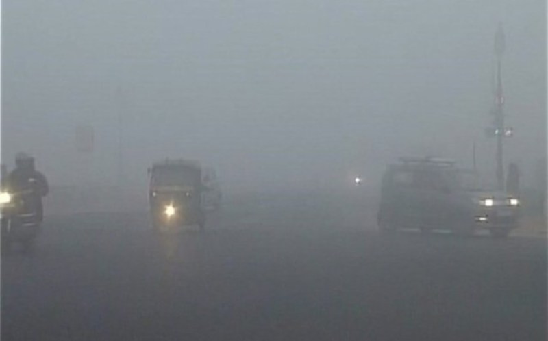 फिर दम घोंटने वाली हुई हवा, अगले पांच दिनों के लिये मौसम विभाग का बड़ा अलर्ट, कोहरा भी करेगा प्रभावित
