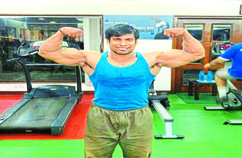 बॉडी बनाने के लिए तीन माह में ली 19 लाख की दवाएं, अब वेंटिलेटर पर पहुंची जिंदगी