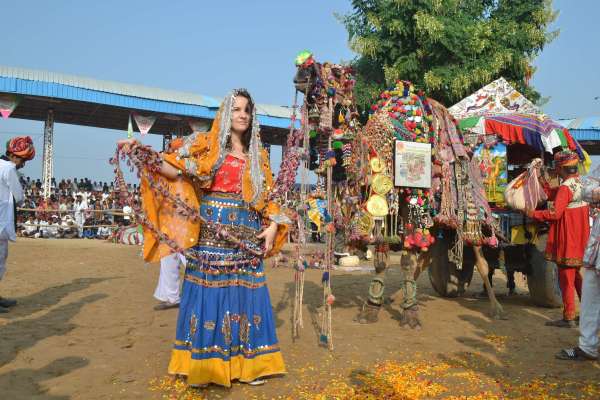 आध्यात्मिक माहौल से समूची पुष्कर धरा सराबोर हो उठी।