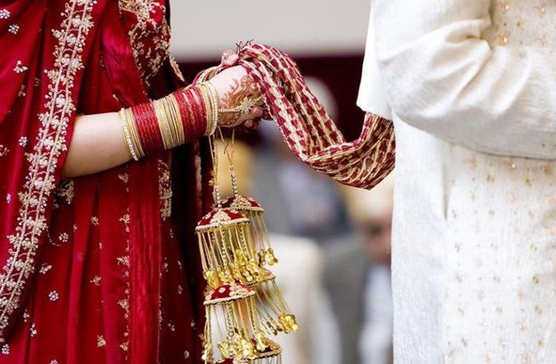 Husband death on fourth day of marriage: Accident death after marriage