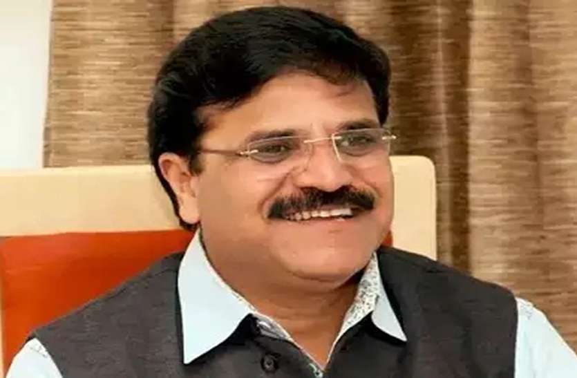 रायपुर मेयर प्रमोद दुबे अयोध्या राम मंदिर के लिए देंगे 1 लाख, पार्षदों से भी वेतन देने की अपील