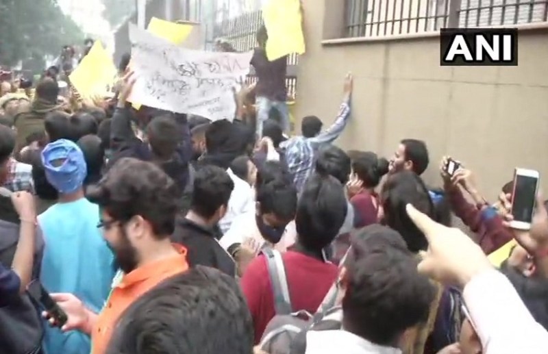 jnu students protests